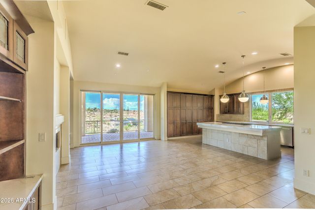 10031 N PALISADES Boulevard, Fountain Hills, AZ 85268