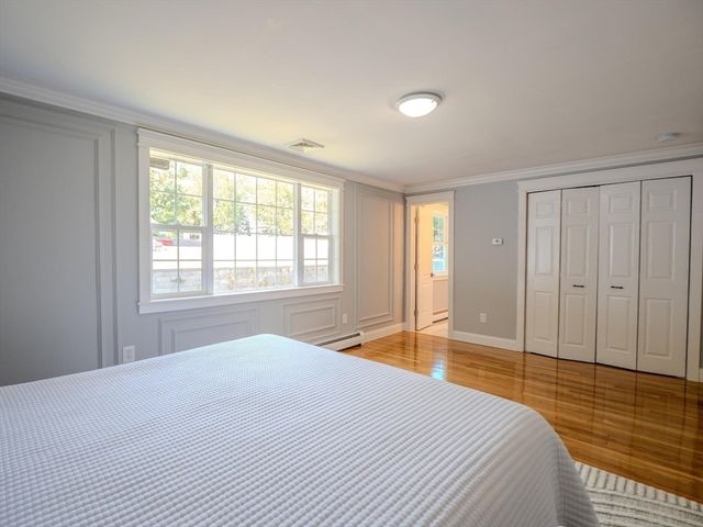 11 Bacon Dr, Saugus, MA 01906