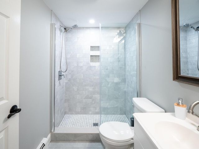 11 Bacon Dr, Saugus, MA 01906