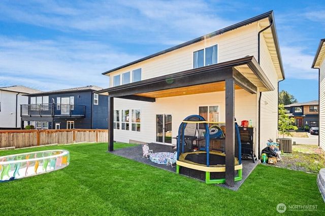 2122 Riverstone Loop, Ferndale, WA 98248