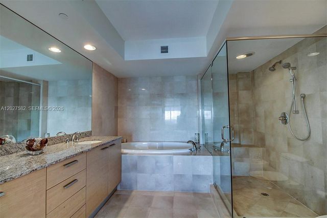 1830 S Ocean Dr 4404, Hallandale Beach, FL 33009