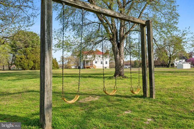 4355 LEITCHES WHARF RD, Prince Frederick, MD 20678