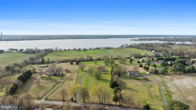 4355 LEITCHES WHARF RD, Prince Frederick, MD 20678