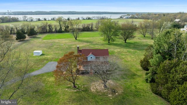 4355 LEITCHES WHARF RD, Prince Frederick, MD 20678