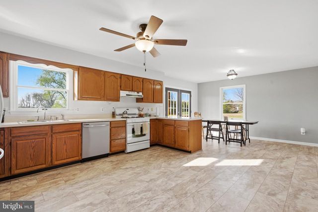 4355 LEITCHES WHARF RD, Prince Frederick, MD 20678