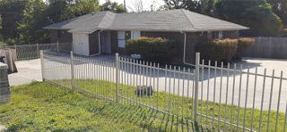 2801 NW 19th Street B, Haltom City, TX 76106