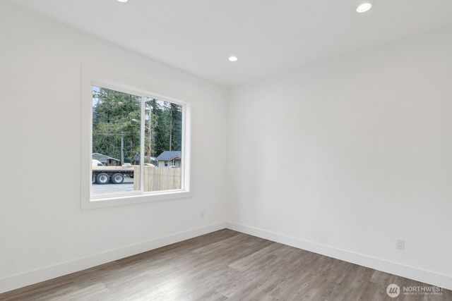 8679 Bell Court, Maple Falls, WA 98266