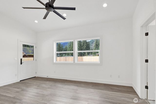 8679 Bell Court, Maple Falls, WA 98266