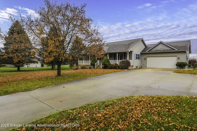 1649 S Ainger Road, Charlotte, MI 48813