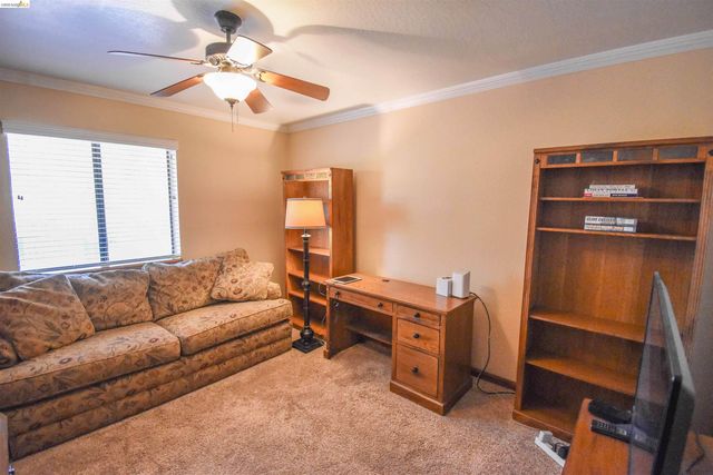 21932 Phoenix Lake Road, Sonora, CA 95370