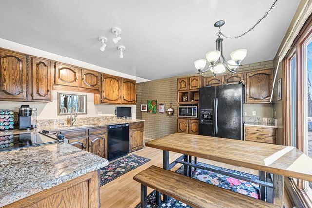 115 S Westwood AVENUE, Burlington, WI 53105