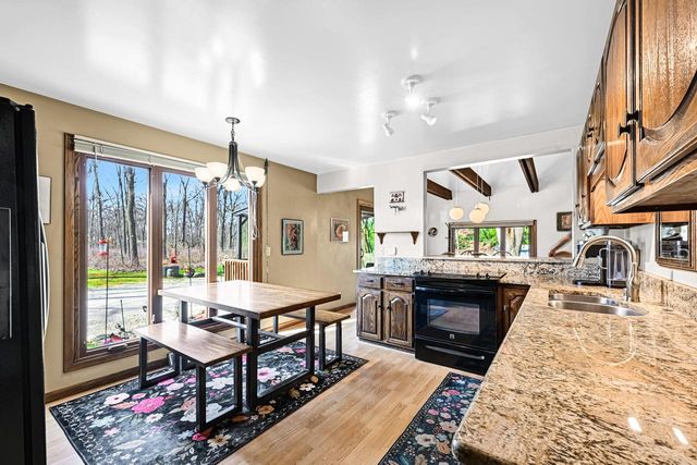 115 S Westwood AVENUE, Burlington, WI 53105