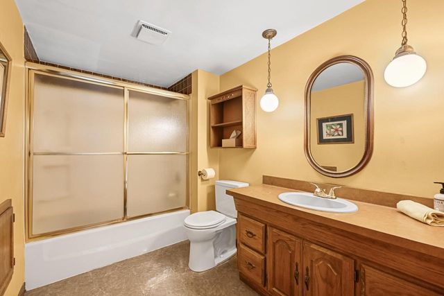 115 S Westwood AVENUE, Burlington, WI 53105