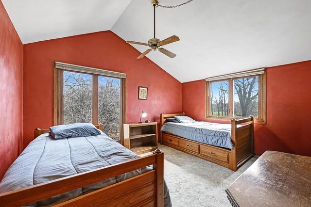 115 S Westwood AVENUE, Burlington, WI 53105