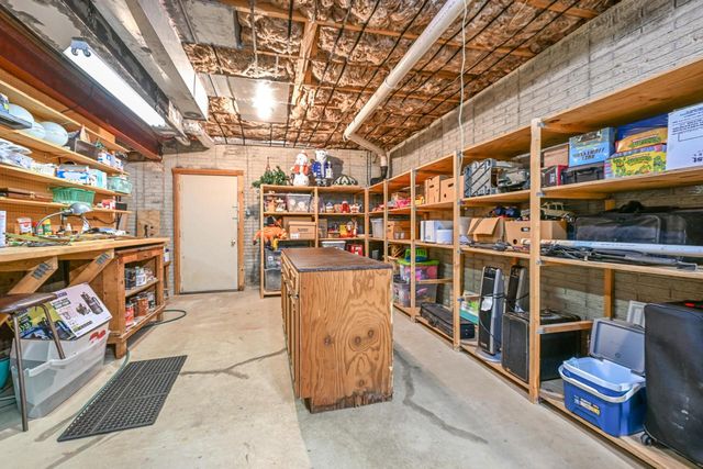 115 S Westwood AVENUE, Burlington, WI 53105