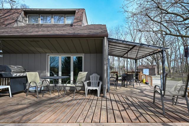 115 S Westwood AVENUE, Burlington, WI 53105