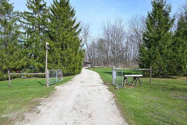 115 S Westwood AVENUE, Burlington, WI 53105