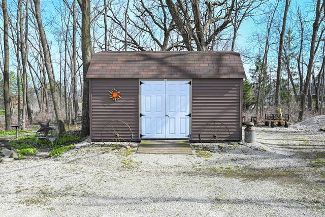 115 S Westwood AVENUE, Burlington, WI 53105
