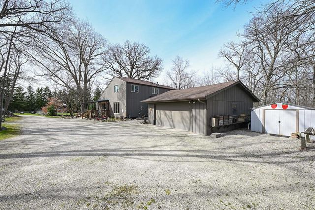 115 S Westwood AVENUE, Burlington, WI 53105