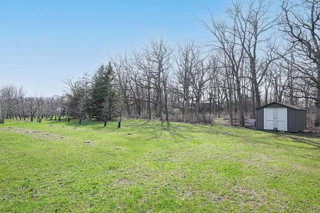 115 S Westwood AVENUE, Burlington, WI 53105