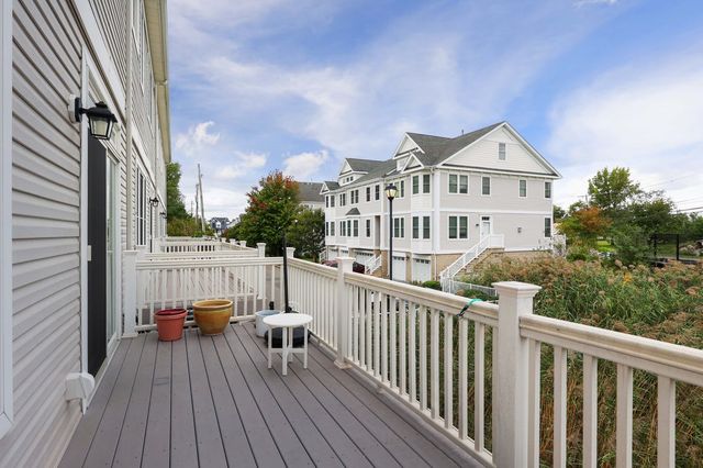 607 Park Avenue, Port Monmouth, NJ 07758