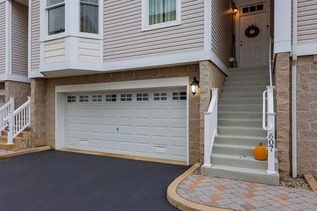 607 Park Avenue, Port Monmouth, NJ 07758