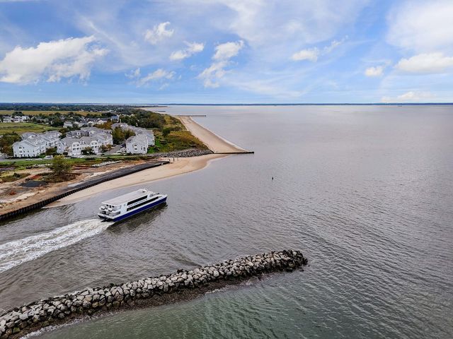 607 Park Avenue, Port Monmouth, NJ 07758