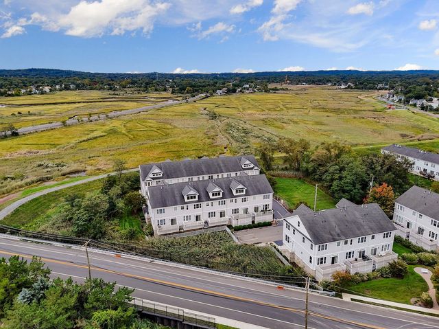 607 Park Avenue, Port Monmouth, NJ 07758
