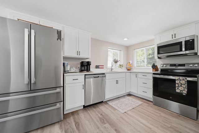 74 Swiggey Brook Road, Chichester, NH 03258