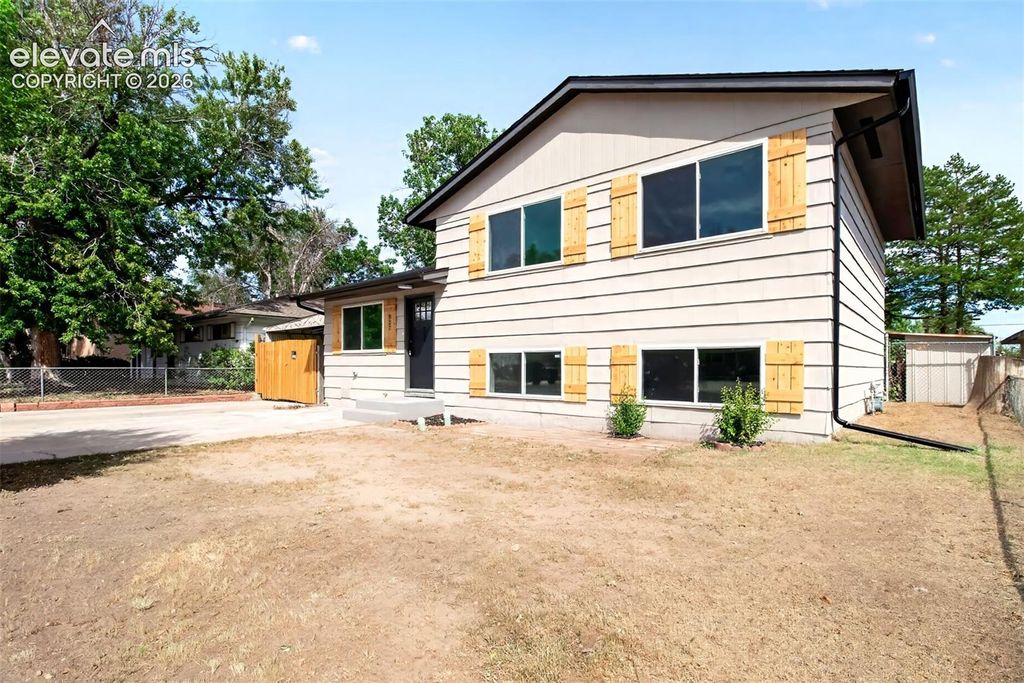 827 Bryce Drive, Colorado Springs, CO 80910 — photo 4