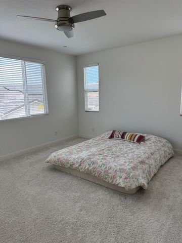 3989 Salt Point Way, Rancho Cordova, CA 95742