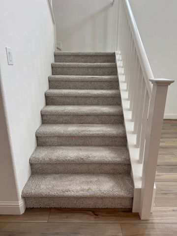 3989 Salt Point Way, Rancho Cordova, CA 95742