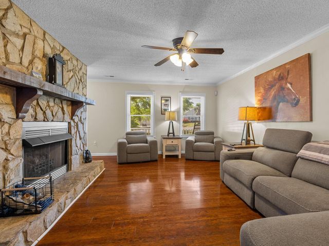 115 Suffolk Rd, Boiling Springs, SC 29316