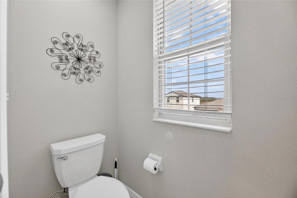 Image 40 of property listing at 16791 DELIA STREET, Wimauma, FL 33598