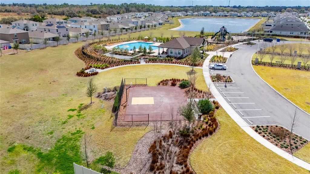 Image 58 of property listing at 16791 DELIA STREET, Wimauma, FL 33598