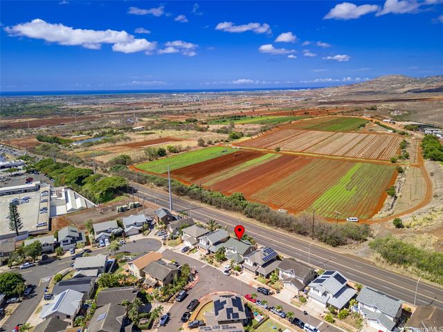 94-1059 Pouhana Way 3, Waipahu, HI 96797