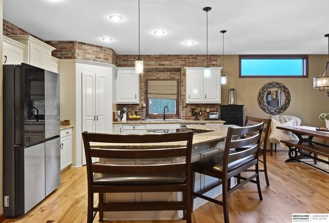 19302 Blaine Street, Omaha, NE 68135