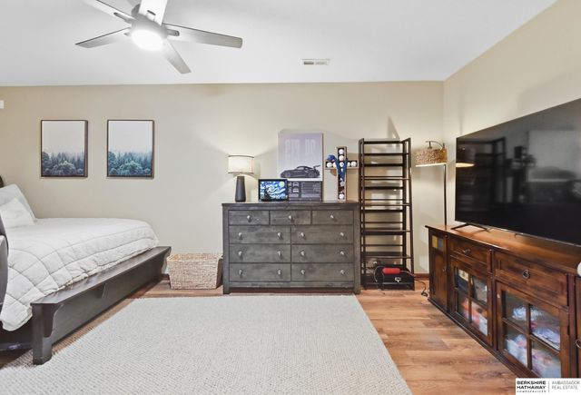 19302 Blaine Street, Omaha, NE 68135