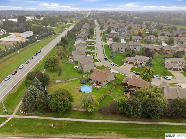 19302 Blaine Street, Omaha, NE 68135