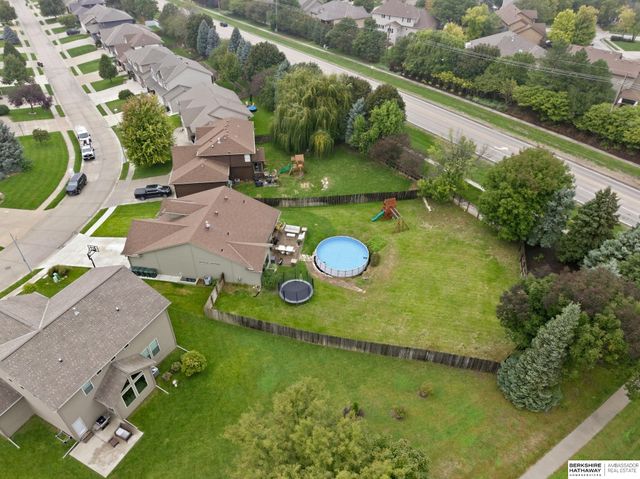 19302 Blaine Street, Omaha, NE 68135