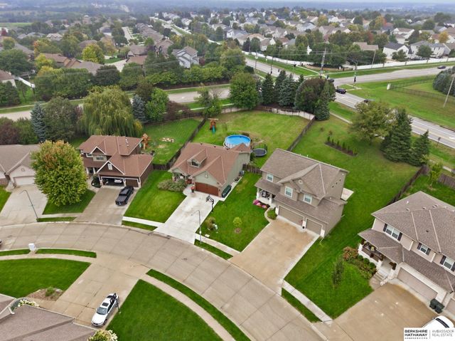 19302 Blaine Street, Omaha, NE 68135