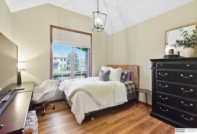 19302 Blaine Street, Omaha, NE 68135
