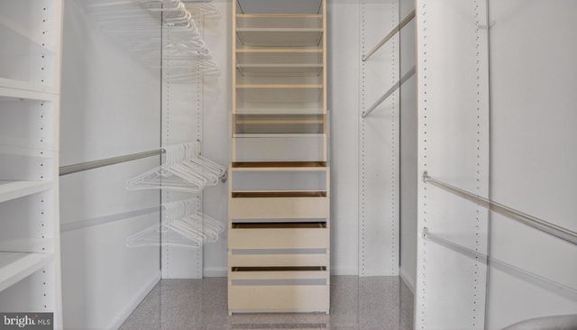 10101 GALSWORTHY PL, Bethesda, MD 20817