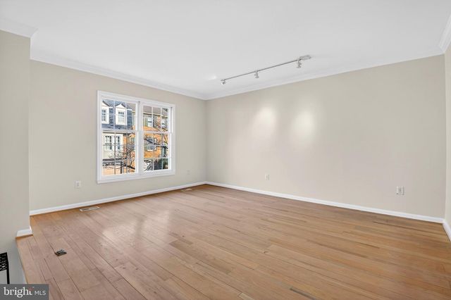 10101 GALSWORTHY PL, Bethesda, MD 20817