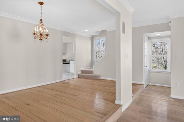 10101 GALSWORTHY PL, Bethesda, MD 20817