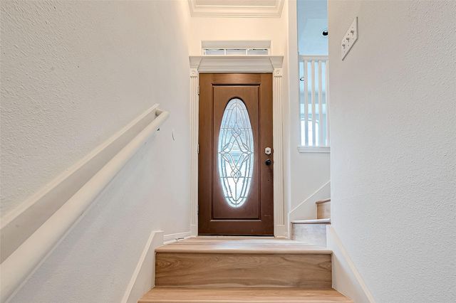2150 Stacy Knoll, Houston, TX 77008