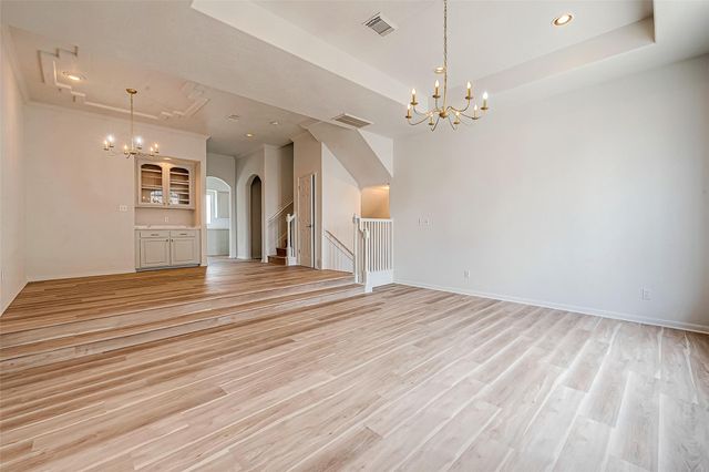2150 Stacy Knoll, Houston, TX 77008