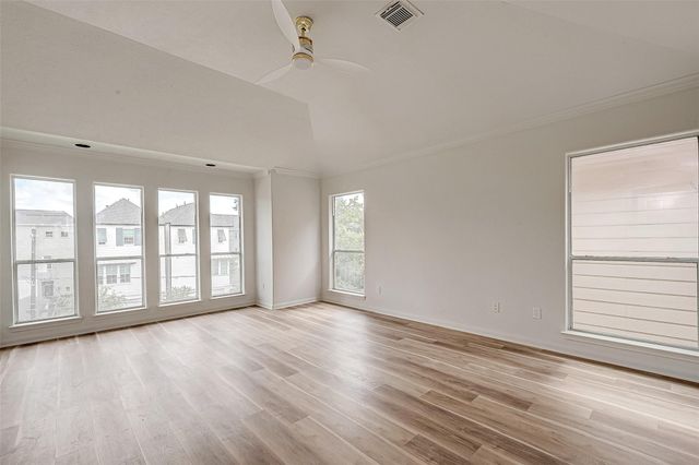 2150 Stacy Knoll, Houston, TX 77008