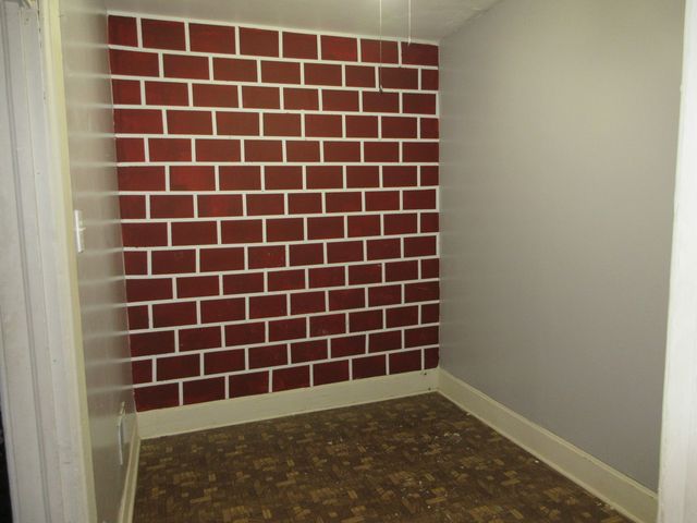 10011 S Exchange Avenue, Chicago, IL 60617