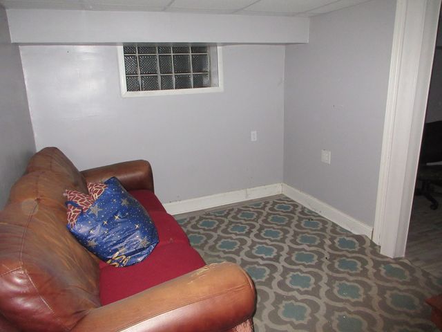 10011 S Exchange Avenue, Chicago, IL 60617